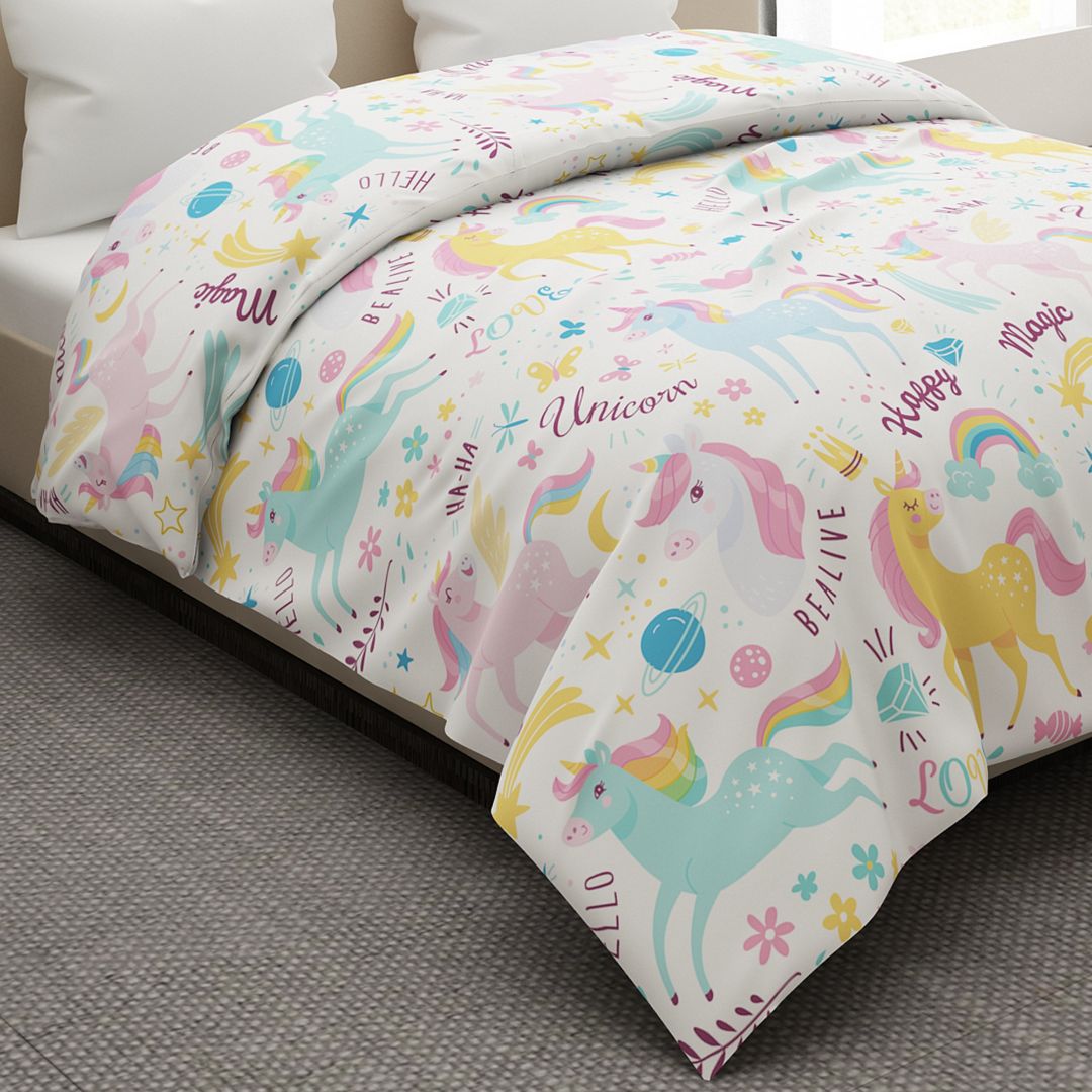 Colorful Unicorn Print Quilt